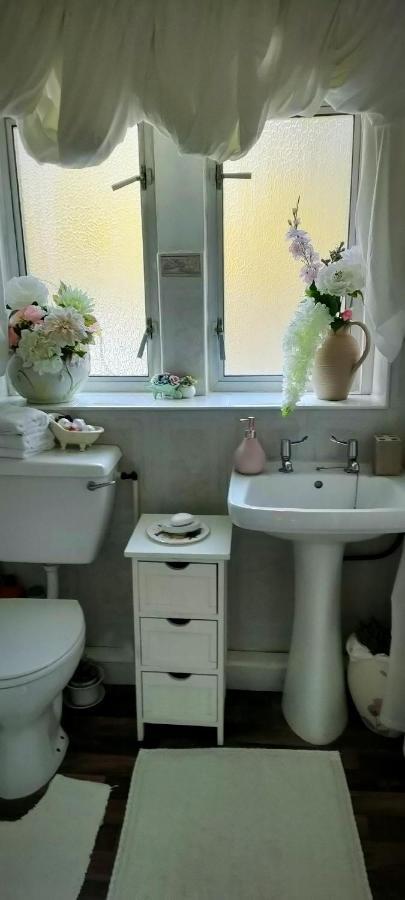 Cuisinease Appartement Ollerton Buitenkant foto